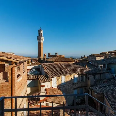 Oda ve Kahvaltı Simonetta 3*