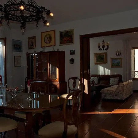 Simonetta Oda ve Kahvaltı