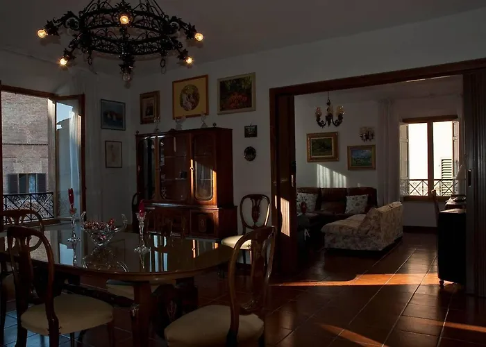 Simonetta ベッド・アンド・ブレックファスト